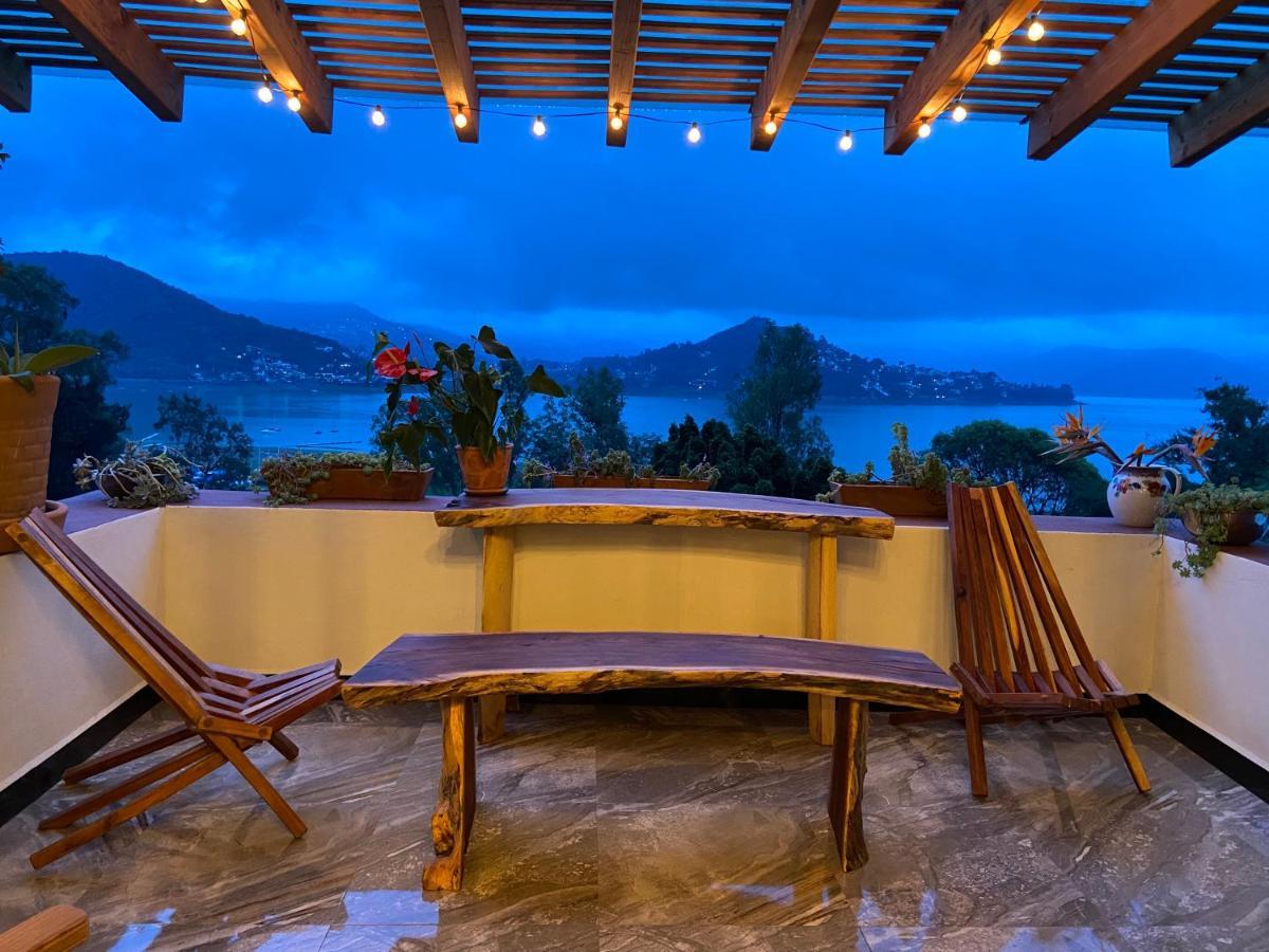 Hospedaje Anturios Valle De Bravo Exteriör bild